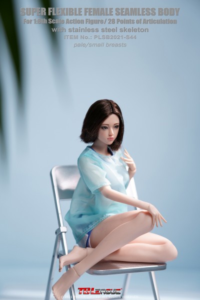 Phicen / TBLeague 1/6 Actionfigur S44 Pale Skin Small Breast Seamless Body with Head & Outfit