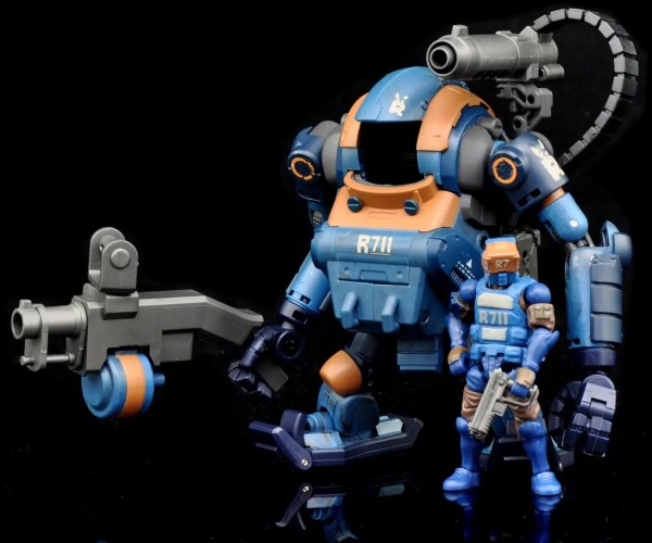 Beaver Acid Rain 1/28 Scale Action Figure: Wave 2B - R711 Laurel LA3R Set