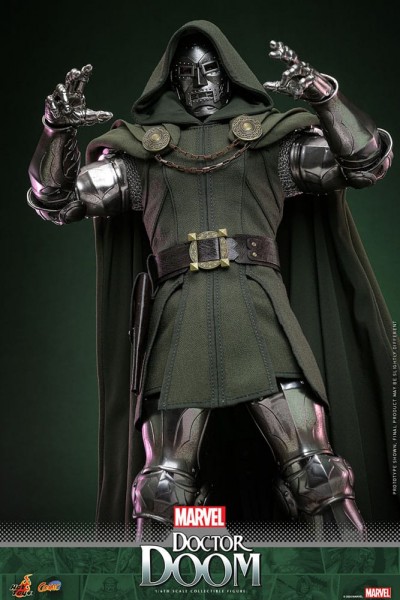 Marvel Comic Masterpiece Actionfigur 1/6 Doctor Doom 33 cm