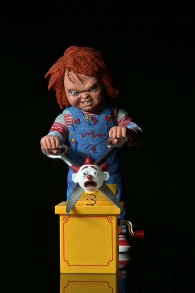 Childs Play 2 Chucky Ultimate Action Figure