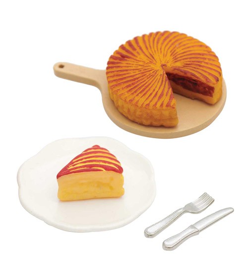 Miniatur Torte mit Brett, Teller &amp; Besteck