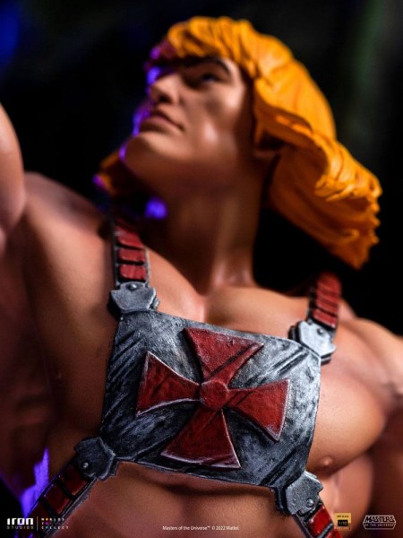 Masters of the Universe Art Scale Statue 1/10 He-Man (Deluxe Version)