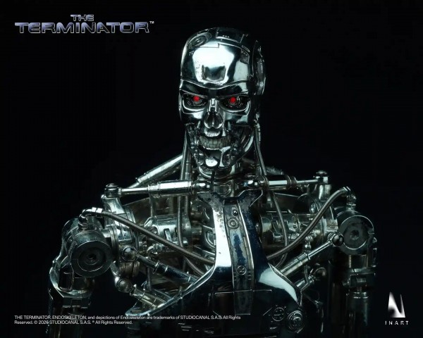 The Terminator T-800 Endoskeleton 1/6 Collectible Figure
