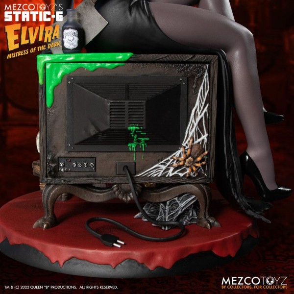 Elvira Mistress of the Dark Static-6 PVC Statue 1/6 Elvira