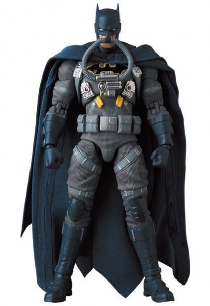 Batman Hush MAF EX Actionfigur Stealth Jumper Batman