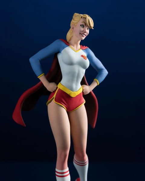 DC Cover Girls Statue 1/8 Supergirl by J. Scott Campbell 25 cm