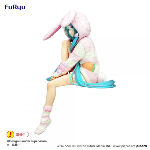 Hatsune Miku Noodle Stopper PVC Statue Rabbit Ear Hood Pajama 14 cm