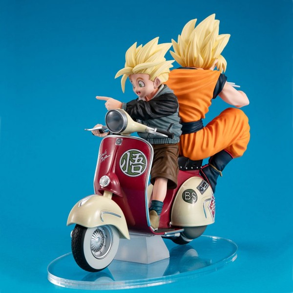 Dragonball Z 05 Desktop Real McCoy PVC Diorama Son Goku &amp; Son Gohan &amp; Motorbike 16 cm