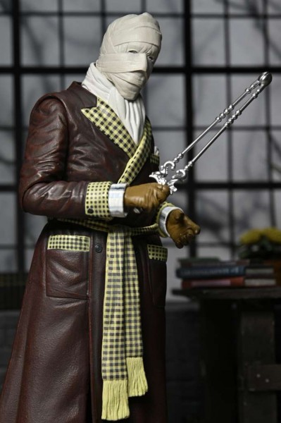 Universal Monsters Ultimate Invisible Man Actionfigur Kemp House Colour