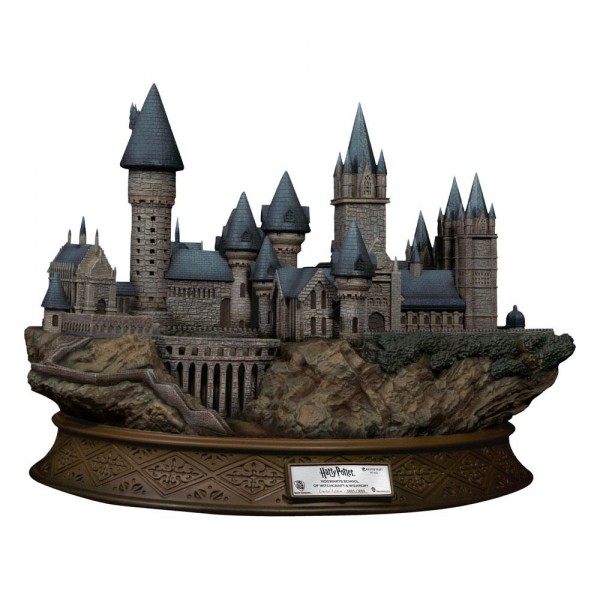 Harry Potter and the Philosopher&#039;s Stone Master Craft Statue Hogwarts School Of Witchcraft And Wizardry 32 cm