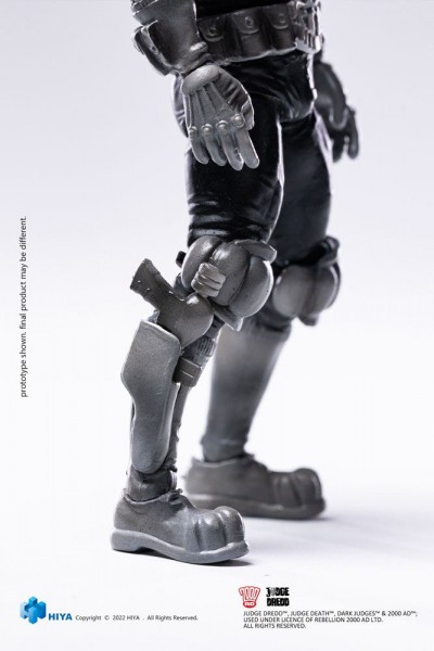 2000 AD Exquisite Mini Action Figure 1/18 Black and White Judge Dredd