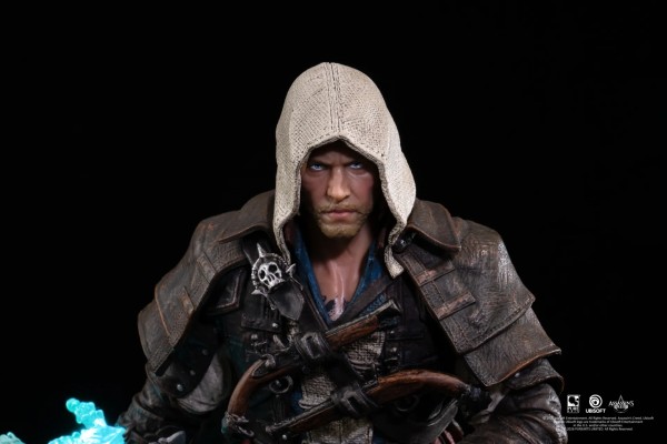 Assassin's Creed Black Flag Resynced Animus Edward Kenway 1/8 Scale Statue