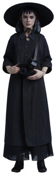 Beetlejuice Actionfigur 1/6 Lydia Deetz 25 cm