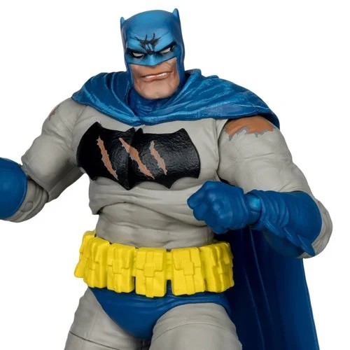 DC McFarlane Collector Edition Wave 7 Batman Dark Knight Returns Battle Damage Blue Outfit #21