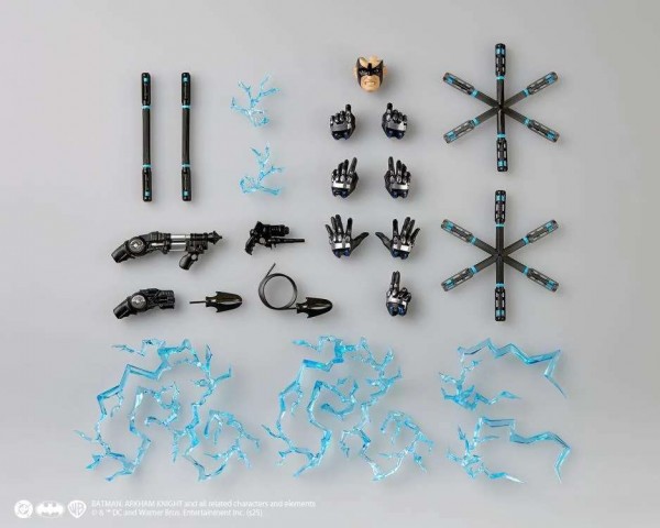 Revoltech A.Y. Dc Nightwing Action Figure