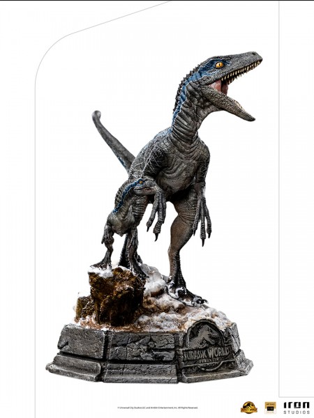 Jurassic World: Dominion Art Scale Statue 1/10 Blue &amp; Beta (Deluxe)