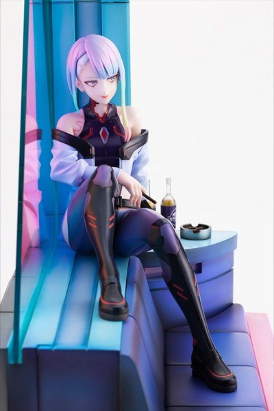 Cyberpunk: Edgerunners PVC Figur 1/7 Lucy 28 cm