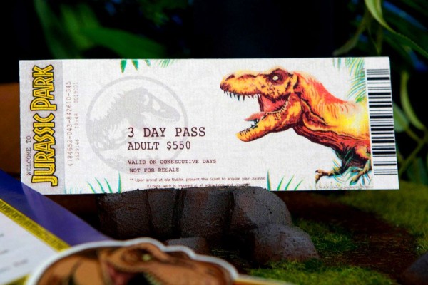 B-Ware Jurassic Park Welcome Kit Standard Edition - defekte Verpackung