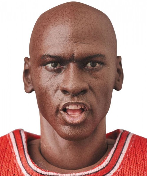 NBA MAFEX Actionfigur Michael Jordan (Chicago Bulls) 17 cm