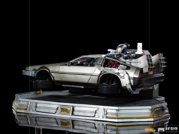 Back To The Future II Art Scale Statue 1/10 DeLorean