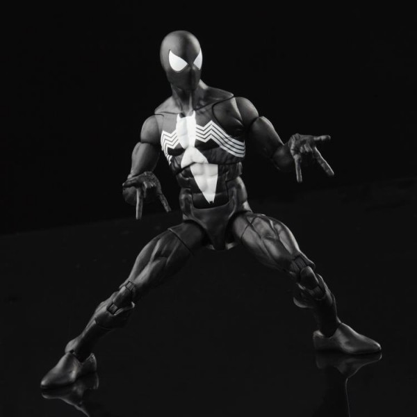 Spider-Man Marvel Legends Retro Action Figure Symbiote Spider-Man