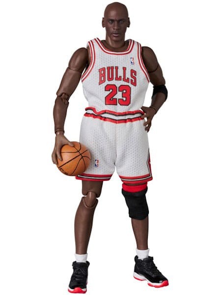 NBA MAFEX Actionfigur Michael Jordan - Chicago Bulls HOME 17 cm