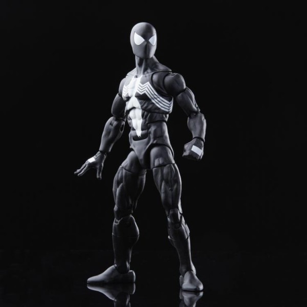 Spider-Man Marvel Legends Retro Action Figure Symbiote Spider-Man