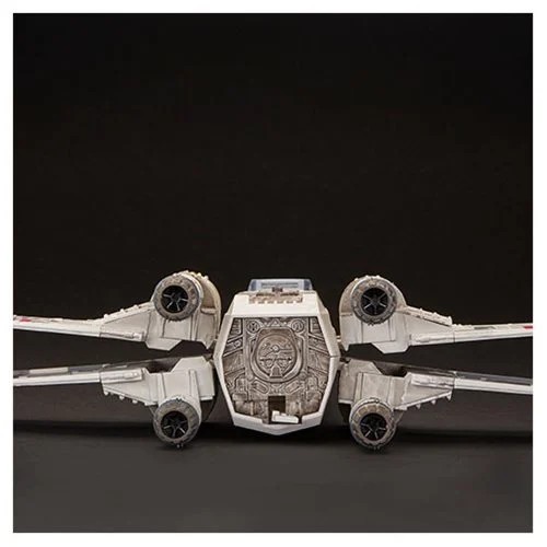 Star Wars The Vintage Collection Luke Skywalker Red 5 X-Wing Fighter