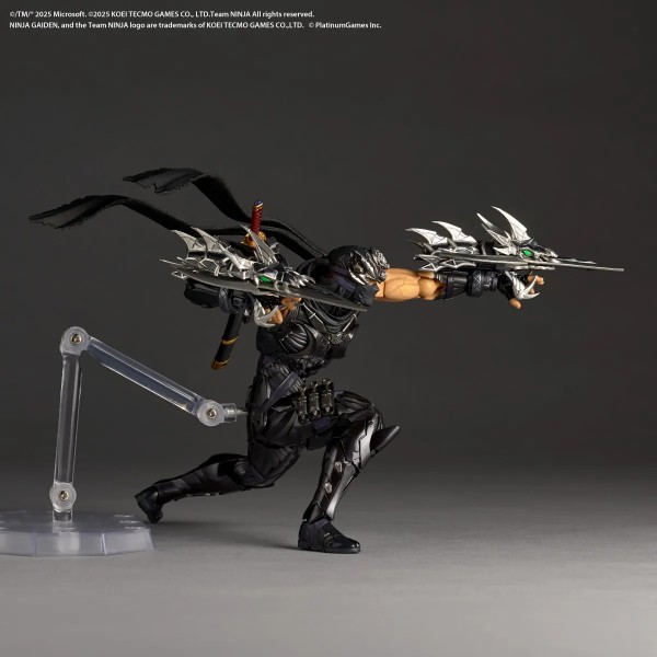 Revoltech Amazing Yamaguchi Ryu Hayabusa Ninja Gaiden 4 Action Figure