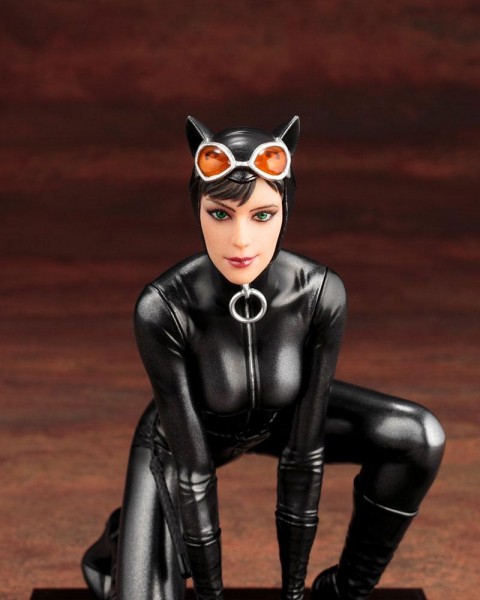 DC ARTFX+ Statue 1/10 Catwoman