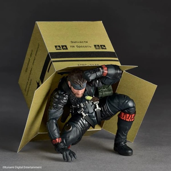 Revoltech A.Y. Metal Gear Solid Delta Naked Snake Sneaking Suit Ver. Actionfigur