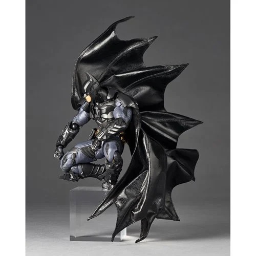 Batman: Arkham Knight Revoltech Amazing Yamaguchi Actionfigur