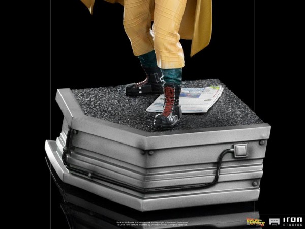 Back To The Future II Art Scale Statue 1/10 Doc Brown