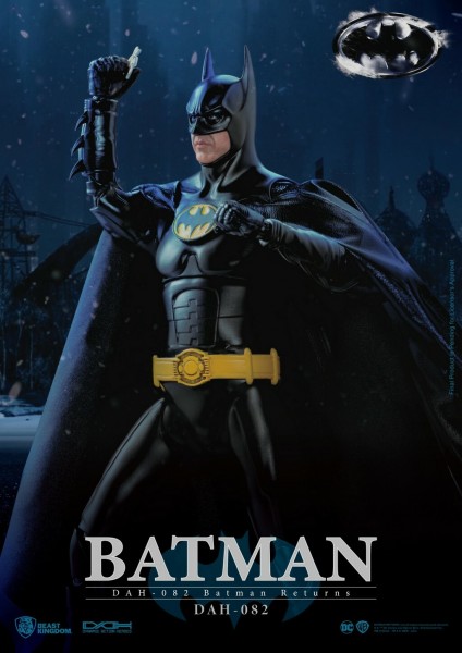 DC Comics: Batman Returns - Batman 1:9 Scale Action Figure
