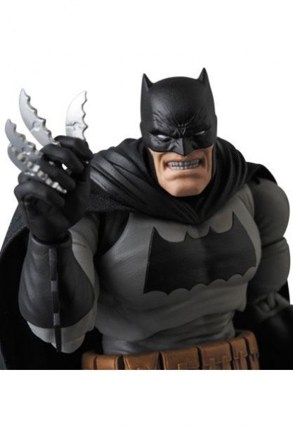 The Dark Knight Returns MAFEX Actionfigur Batman 16 cm