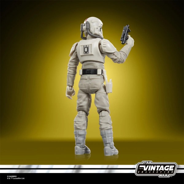 Star Wars The Vintage Collection The Mandalorian & Grogu Imperial Remnant AT-AT Driver 3 3/4-Inch Action Figure