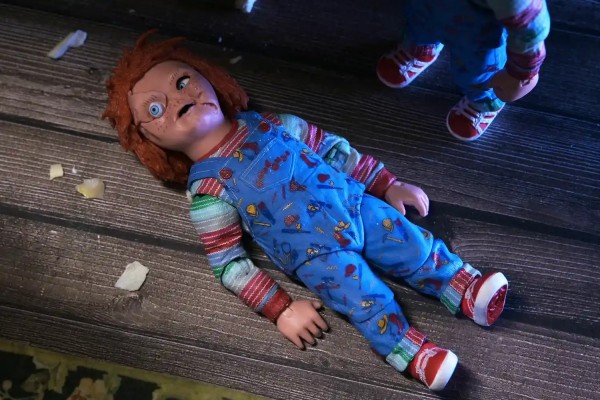 Childs Play 2 Chucky Ultimate Action Figure