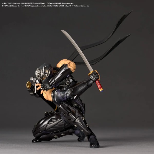 Revoltech Amazing Yamaguchi Ryu Hayabusa Ninja Gaiden 4 Action Figure