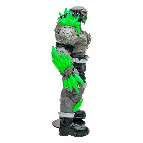 DC Multiverse Megafig Action Figure Kryptonite Doomsday (Superman/Batman) 30 cm