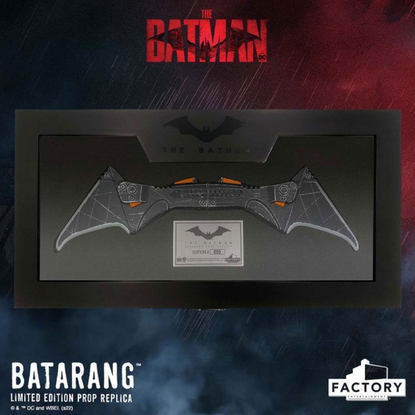 The Batman Replica 1/1 Batarang (Limited Edition)