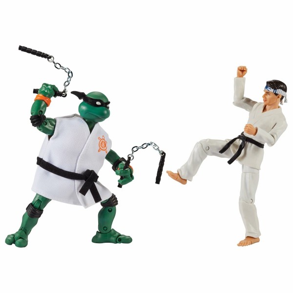 Teenage Mutant Ninja Turtles x Cobra Kai Action Figures Michelangelo vs. Daniel LaRusso (2-Pack)
