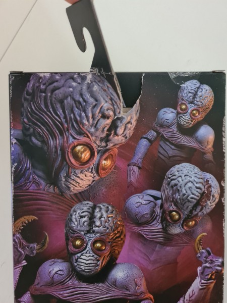 B-Ware Metaluna IV antwortet nicht Actionfigur Ultimate Metaluna Mutant 18 cm - defekte Verpackung