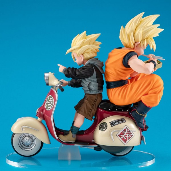 Dragonball Z 05 Desktop Real McCoy PVC Diorama Son Goku & Son Gohan & Motorbike 16 cm