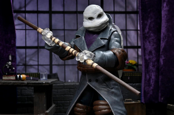 Universal Monsters x TMNT Action Figure Ultimate Donatello as The Invisible Man