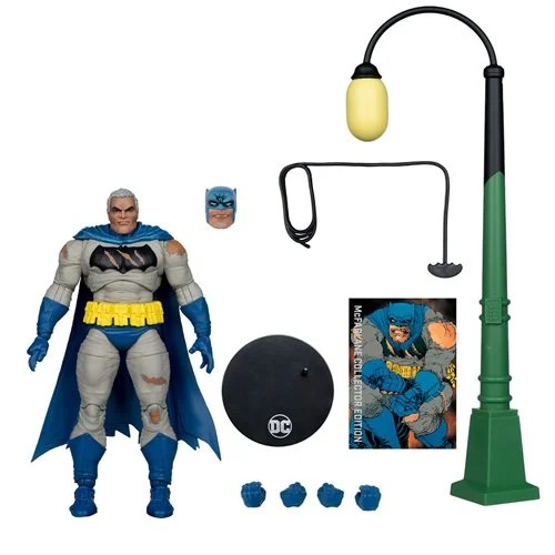 DC McFarlane Collector Edition Wave 7 Batman Dark Knight Returns Battle Damage Blue Outfit #21