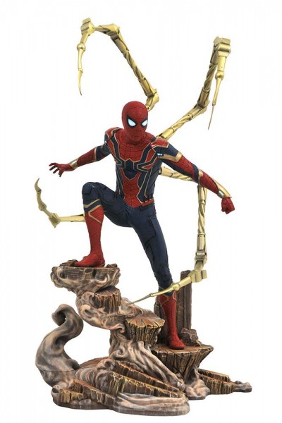 Marvel Gall Avengers 3 Iron Spider-Man