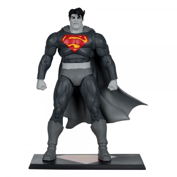 DC Multiverse Action Figure Superman (The Dark Knight Returns) (B&amp;W Accent Edition) (Gold Label)