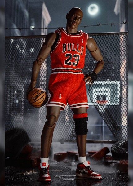 NBA MAFEX Action Figure Michael Jordan (Chicago Bulls) 17 cm