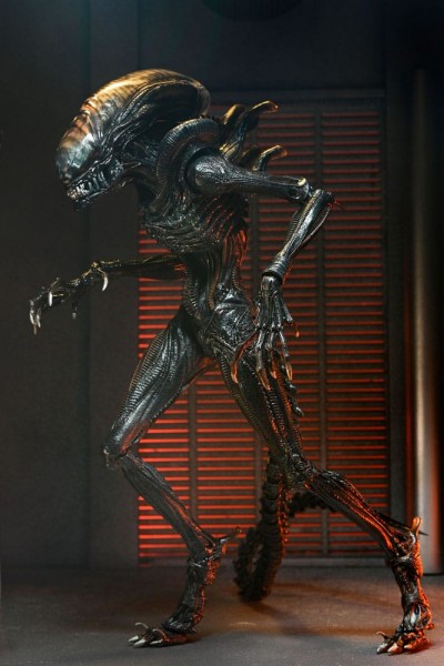 Alien: Romulus Ultimate Action Figure Scorched Xenomorph 18 cm