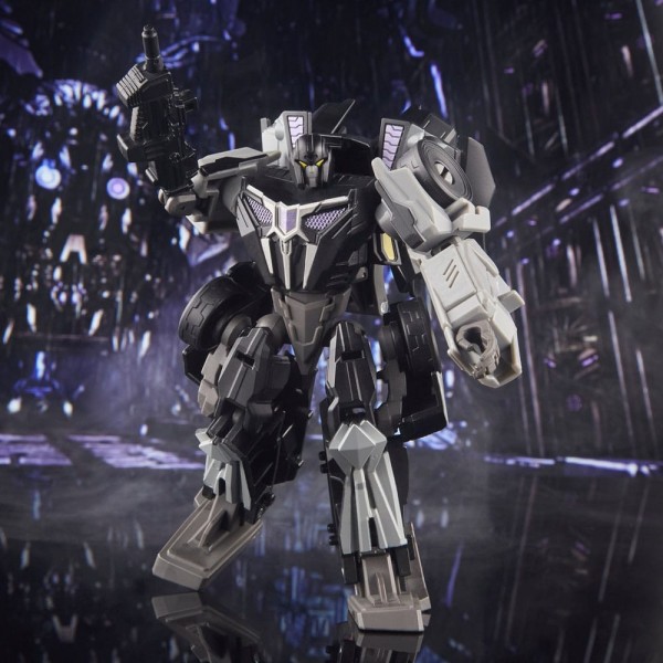 Transformers Studio Series Gamer Edition Deluxe Barricade